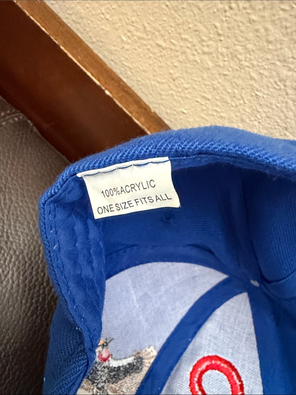 Chile Blue & Red Baseball Cap Features Embroidered Condor & Lettering - Picture 5 of 5